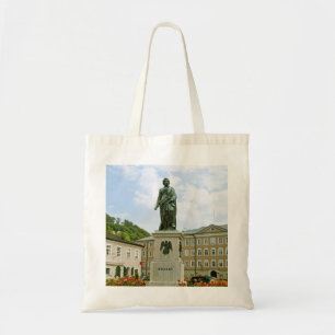 Mozartmonumentet i Salzburg, Österrike Tygkasse