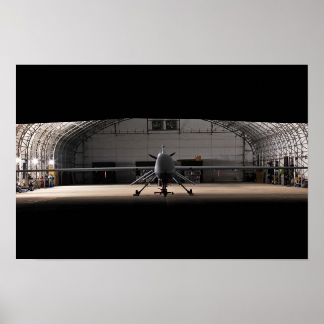 MQ-1C Himlar Warrior Poster (Framsidan)