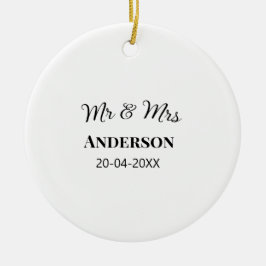 Mr & Mrs add family namn date year bröllopsförmån  Julgransprydnad Keramik