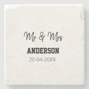 Mr & Mrs add family namn date year bröllopsförmån  Stenunderlägg
