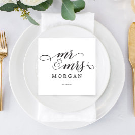 Mr & Mrs Classic Script Bröllop Cocktail Napkin Pappersservett