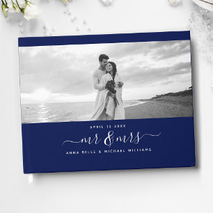 Mr & Mrs Elegant Script Navy Blue Photo Bröllop Gästböcker
