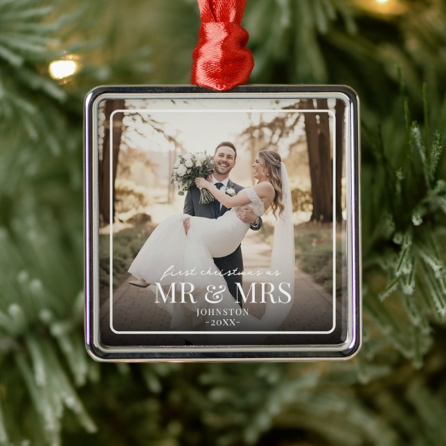 Mr & Mrs First Chirstmas Boarder Custom Photo  Julgransprydnad Metall (Träd)