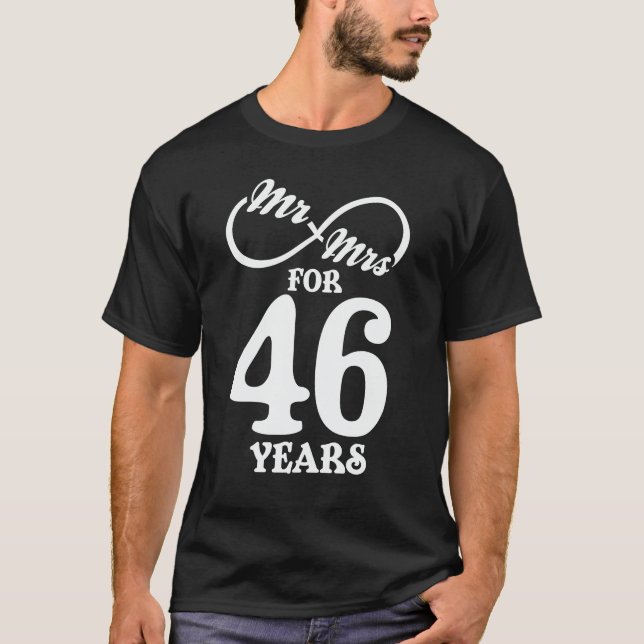 Mr. & Mrs i 46 år 46 Bröllop-årsdagen T Shirt (Framsida)