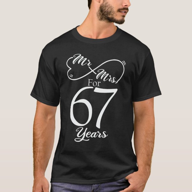 Mr. & Mrs i 67 år 67 Bröllop-årsdagen T Shirt (Framsida)
