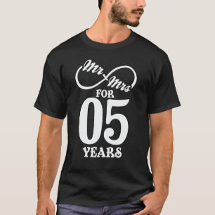 Mr. & Mrs i femårsdag Bröllop T Shirt