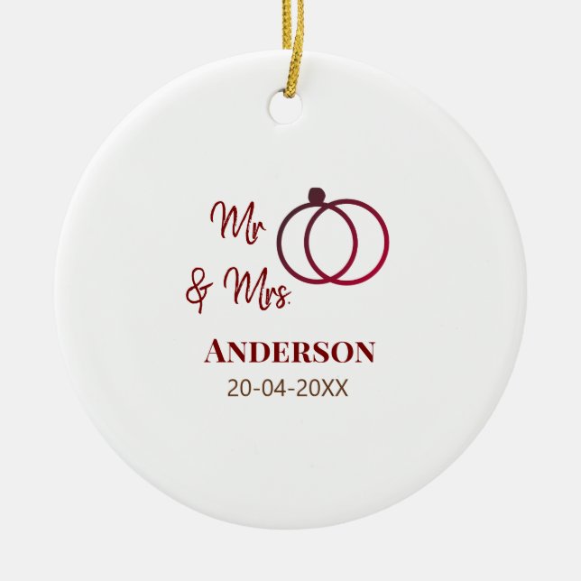 Mr & Mrs lägg till efternamn datum år bröllopsgåva Julgransprydnad Keramik (Framsidan)