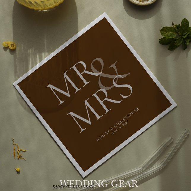 MR&MRS: Minimal typografisk brunt skal Pappersservett (Skapare uppladdad)