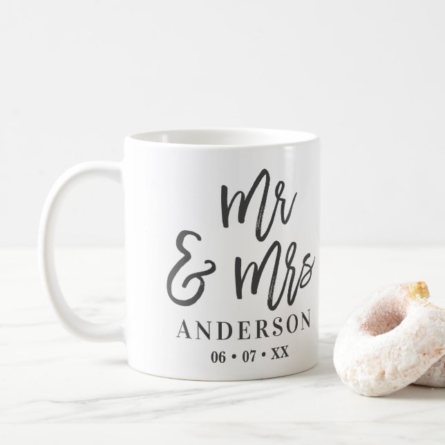 Mr och Mrs bröllop foto-förmånserbjudande Kaffemugg (Med munk)