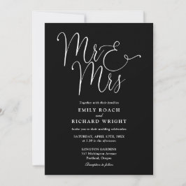 Mr och Mrs Elegant Script Black and White Bröllop Inbjudningar