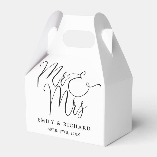 Mr och Mrs Elegant Script Black and White Bröllop Presentaskar (Framsidan Sidan)