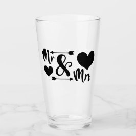 Mr och Mrs med hjärtan och pilar bröllop Glaskopp