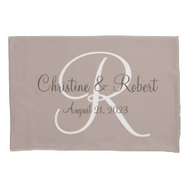 Mr. och Mrs. Pillowcases