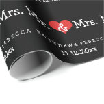 Mr och Mrs Red Heart Bröllop Presentpapper<br><div class="desc">Mr. och Mrs Red Heart Bröllop.. skör papper.. perfekt för de nygifta.. mister och missar personlig som slår in papper rulle för bröllop / årsdag från Ricaso</div>