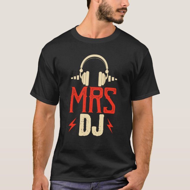 Mrs DJ T Shirt (Framsida)