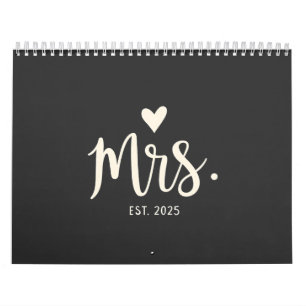 Mrs Est. 2025 Make Bride Förlovning Bröllop Kalender