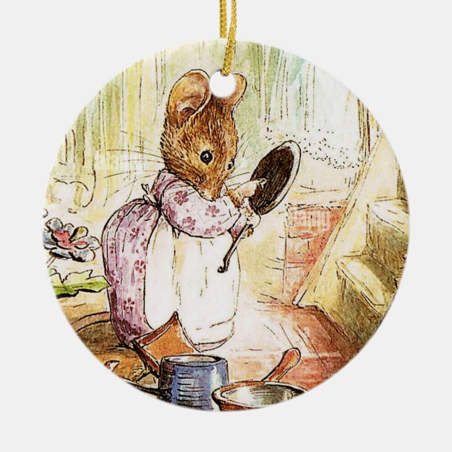 "Mrs Mouse Cleans Pots and Pans" från Beatrix Pott Julgransprydnad Keramik (Framsidan)