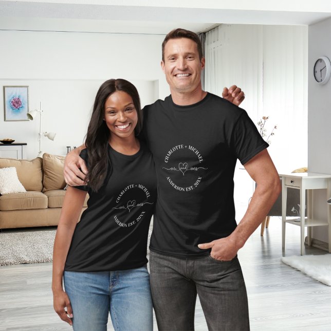 Mrs Mrs Black white Newlyweds namn T Shirt (Skapare uppladdad)
