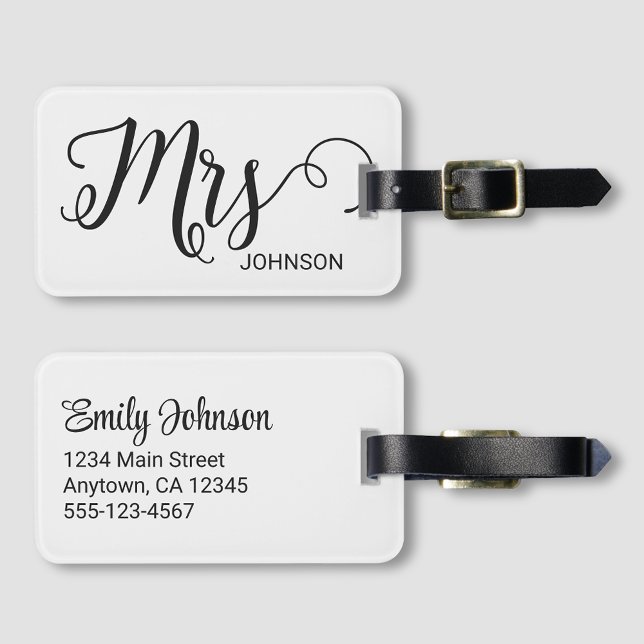 Mrs Personalized Elegant Script Bride Name White Bagagebricka (Skapare uppladdad)