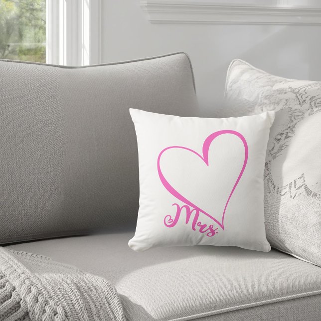 Mrs. Pink Heart Throw Pillow Kudde (Skapare uppladdad)