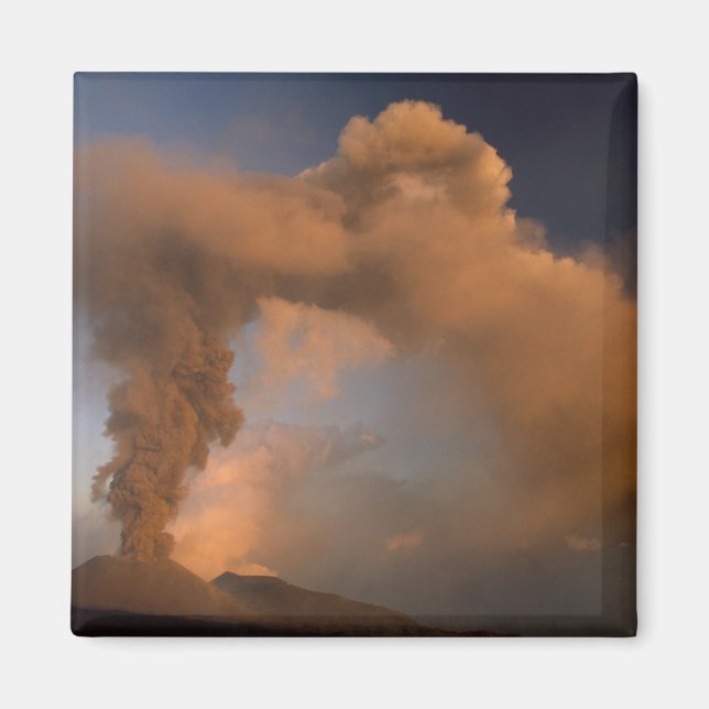 Mt. Etnas toppkrater, Sicilien, Italien Magnet (Framsidan)