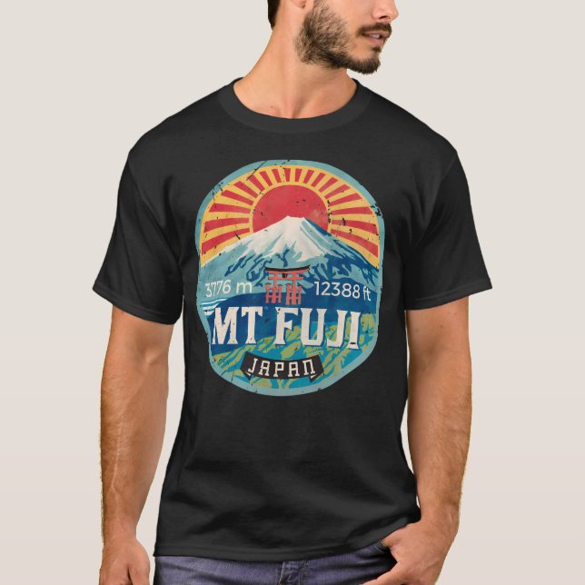 Mt Fuji - Vintage Emblem T Shirt (Framsida)