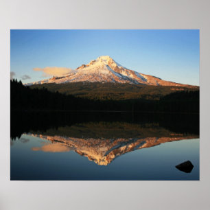 Mt. Huva över Trillium Sjö, Oregon Poster
