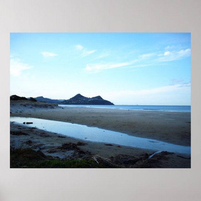 Mt Paku från Pauanui Beach Poster (Framsidan)