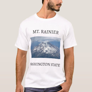 MT. Rainier Aerial Photo med Stratus Cloud T Shirt