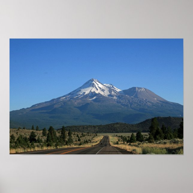 Mt. Shasta California - Volcano Poster (Framsidan)