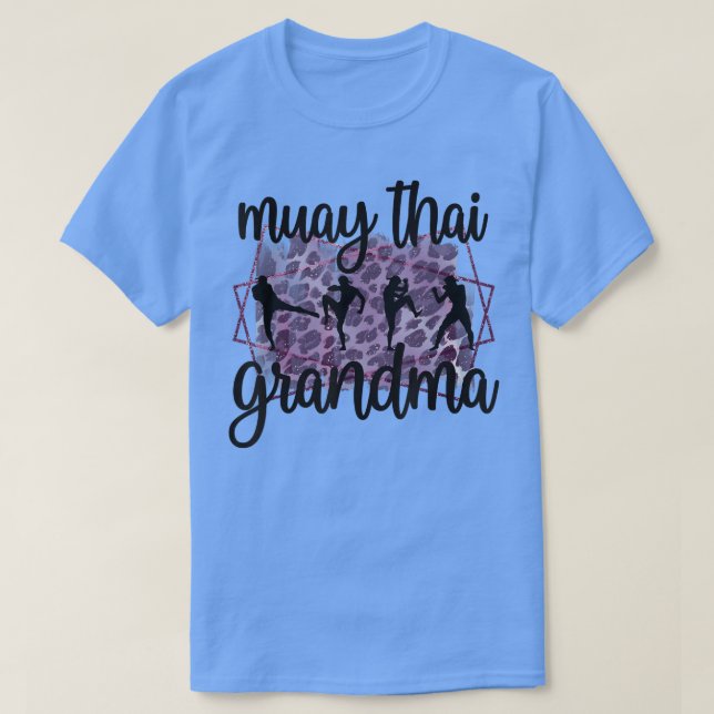 Muay Thai Grandma of a Muay Thai Fighter Grandma  T Shirt (Design framsida)