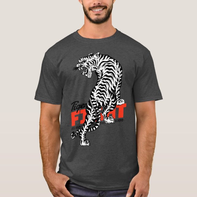 Muay Thai Kickboxing Tiger The Art of Fighting T Shirt (Framsida)