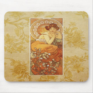 Mucha's Topas Musmatta