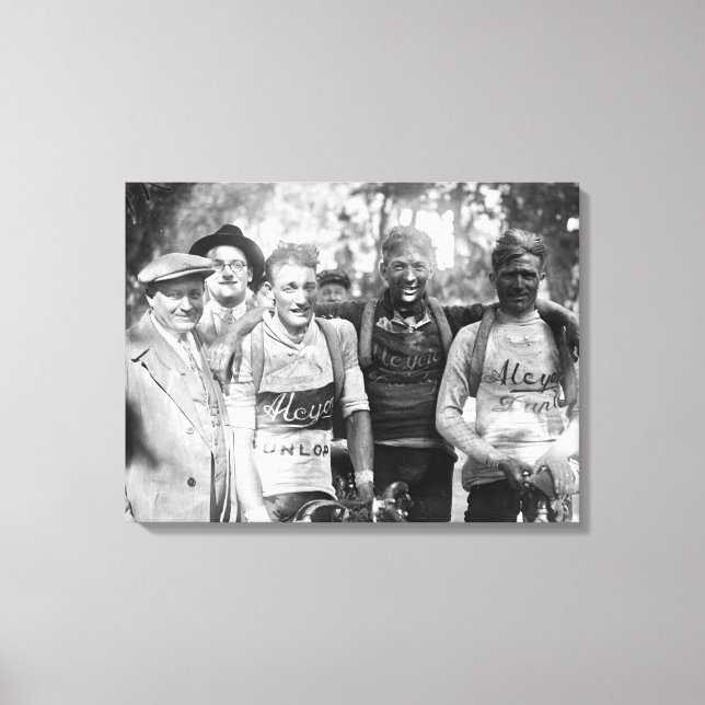 Muddy Ansikte Tour de Frankrike 1928 Efter etapp 1 Canvastryck (Framsida)