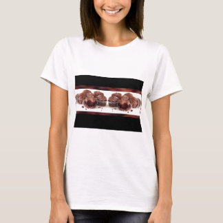 Muffinvisitkortar som matchar skjortan t shirt