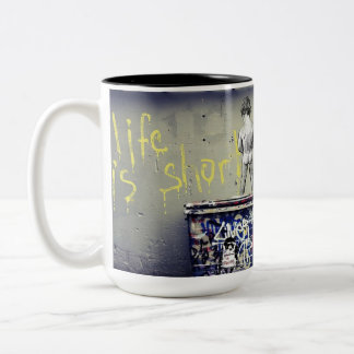 Mug Street Art "Urban Dreams" Två-Tonad Mugg