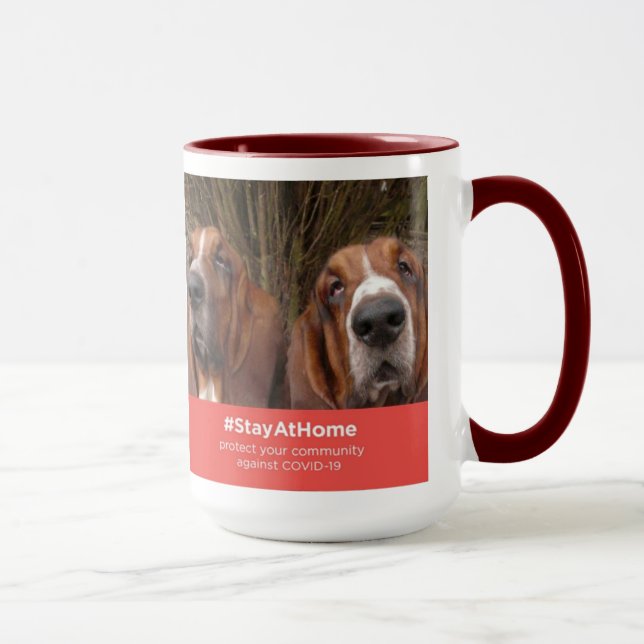 Mugg Basset Hounds stannar hemma (Höger)