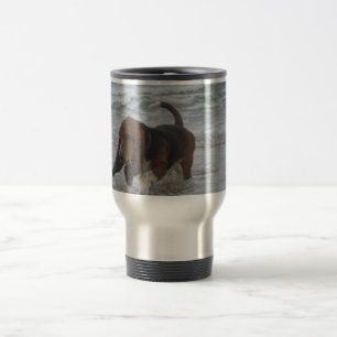 Mugg Basset som fångas av havet