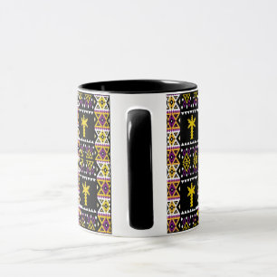 Mugg dekorerat med broderier