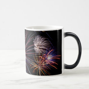 Mugg för kaffe för fyrverkerifinalfärg ändrande