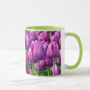 Mugg för kaffe för lilavårtulpan