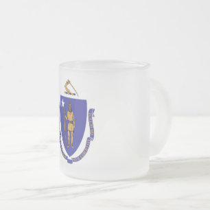 Mugg, fryst, av litet glas med flagga av Massachus Frostad Glasmugg