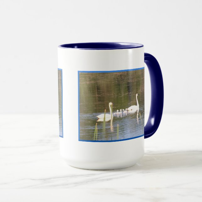 Mugg i familjen White Svan (Framsida höger)