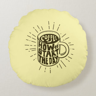 Mugg i kaffe rund kudde
