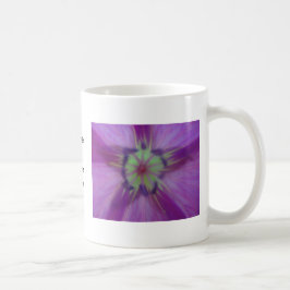 Mugg lila blomma med text: "Ha en trevlig dag"