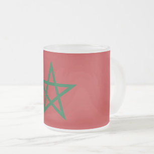 Mugg med flagga av Marocko, frostat av litet glas