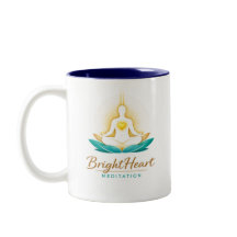 Mugg med manligt Brightheart-meditationslogotyp