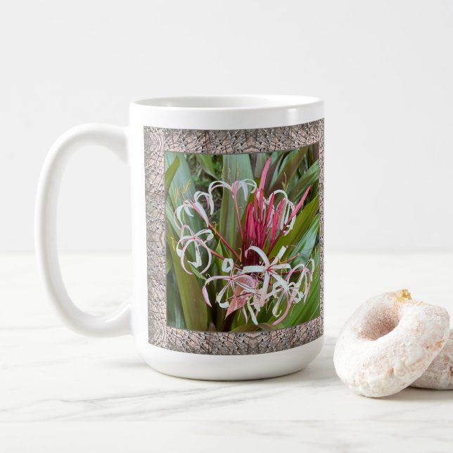 Mugg med Rosa Spider Lillies (Med munk)