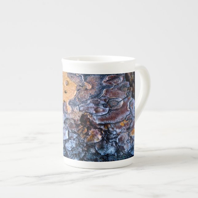 MUGG; Trädskäll. Benporslin Mugg (Framsida höger)