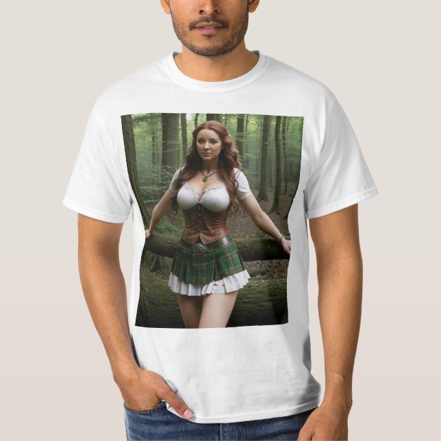 Mujer modelo celta en el bosque t shirt (Framsida)